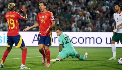 България загуи от Испания 0:3